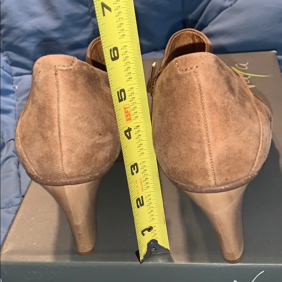 NAYA ANA OPEN TOE BOOTIE CARAMEL 9 NWOT - Picture 5 of 9